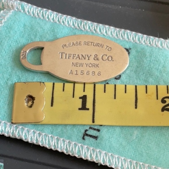 Authentic Tiffany oval tag - Picture 3 of 3